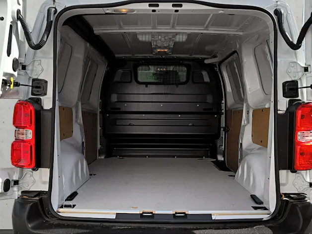 PEUGEOT e-Expert Kaw. Standard 75 kWh