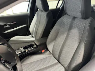 Peugeot 208 e-Allure