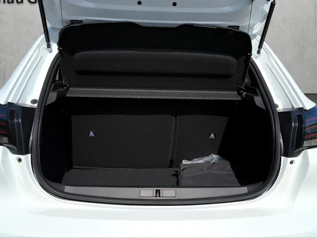 PEUGEOT 208 e-Allure