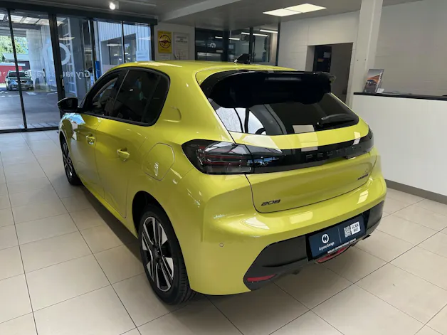 Peugeot 208 1.2 Hybrid Allure Premium