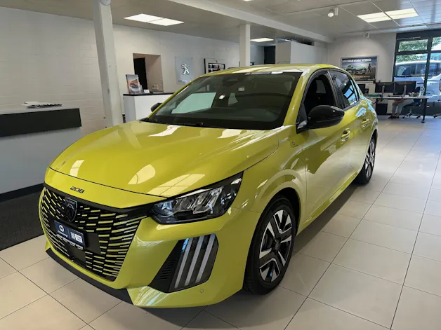 Peugeot 208 1.2 Hybrid Allure Premium