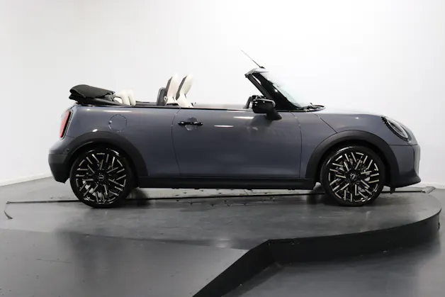 Mini Cabrio F67 2.0i Cooper S