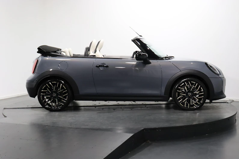 immagine del veicolo MINI CABRIO