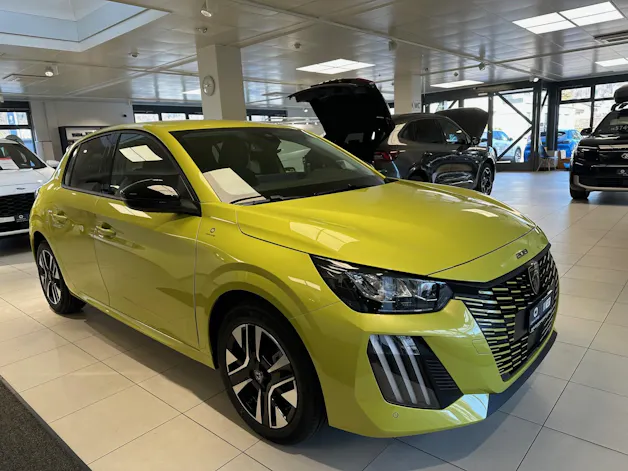 Peugeot 208 1.2 Hybrid Allure Premium