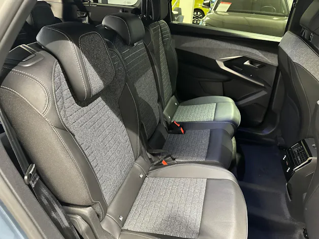 Peugeot 5008 1.2 Hybrid Allure Premium