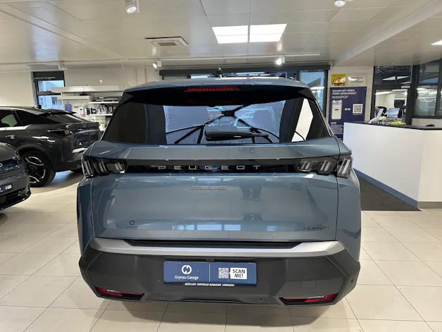 Peugeot 5008 1.2 Hybrid Allure Premium