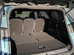 PEUGEOT 5008 1.2 Hybrid Allure Premium