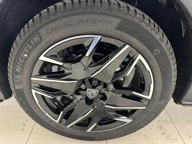 Peugeot 3008 1.2 Hybrid GT