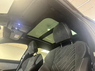 Peugeot 3008 e-Launch Edition AWD 8 Jahre Garantie