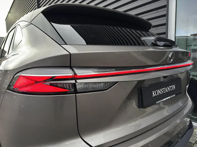 MG HS 1.5 PHEV Luxury