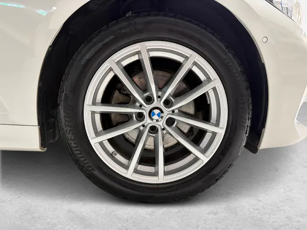 BMW 320d xDrive Touring