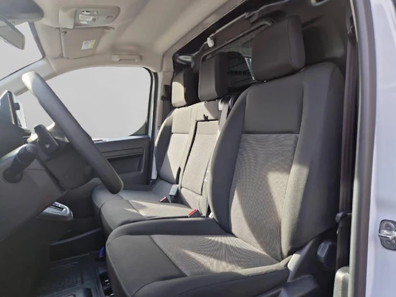 image du véhicule 8