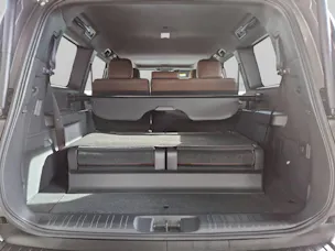 Toyota Land Cruiser 2.8 D 48V Invinci 48095/007
