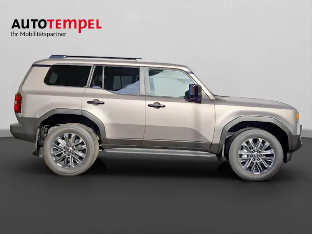 Toyota Land Cruiser 2.8 D 48V Invinci 48095/007