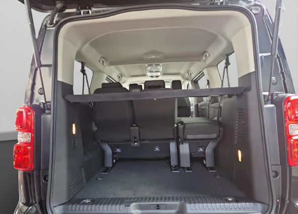 image du véhicule 14 image du véhicule 14