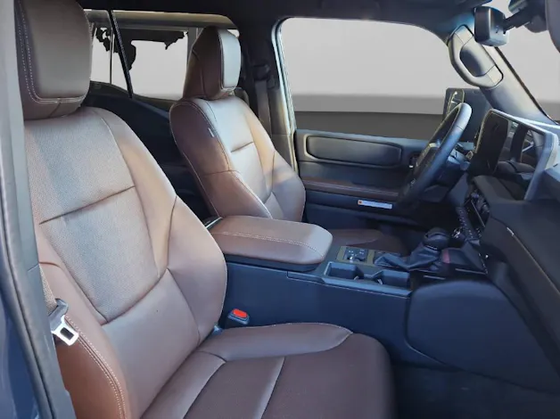 Toyota Land Cruiser 2.8 D 48V Invinci 48095/007