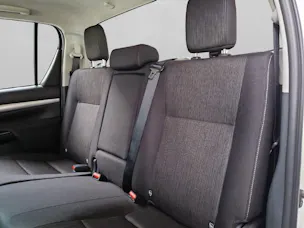 Toyota Hilux Double Cab.-Pick-up 2.8 48038/004