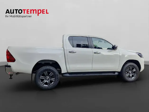 Toyota Hilux Double Cab.-Pick-up 2.8 48038/004