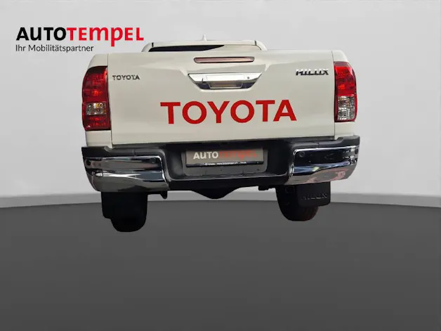 Toyota Hilux Double Cab.-Pick-up 2.8 48038/004
