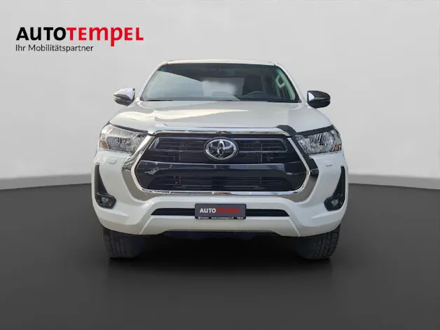 Toyota Hilux Double Cab.-Pick-up 2.8 48038/004