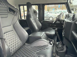 Fahrzeugbild LAND ROVER Defender 130 DK.-Pup HCPU 2.2 TD4