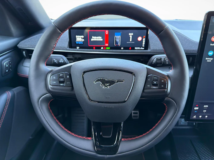 image du véhicule FORD MUSTANG MACH-E