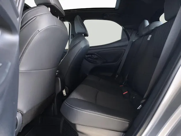 Toyota Yaris 1.5 VVT-i HSD Premium