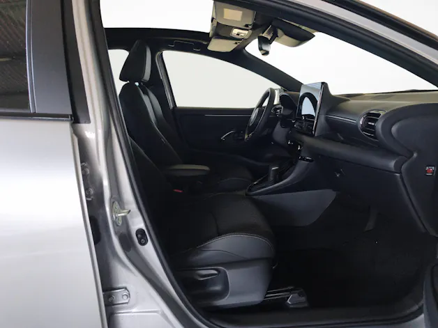 Toyota Yaris 1.5 VVT-i HSD Premium