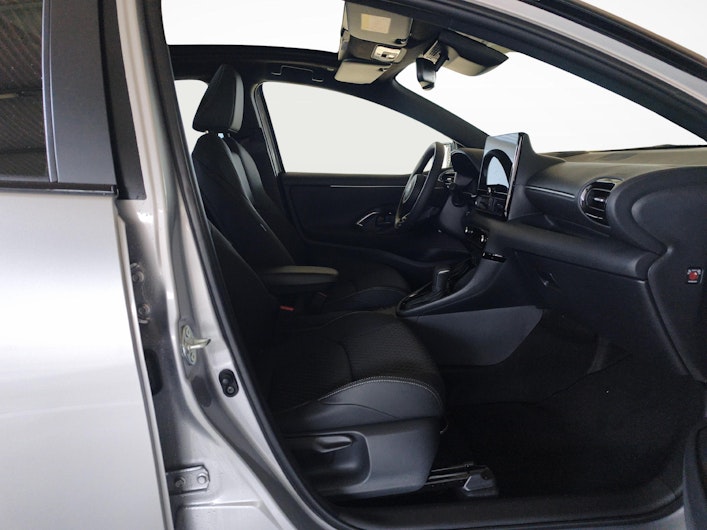 immagine del veicolo TOYOTA YARIS