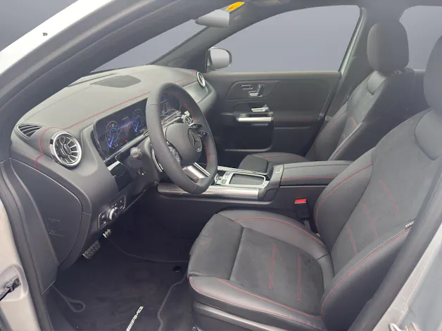 Mercedes-Benz EQA 300 AMG Line 4matic