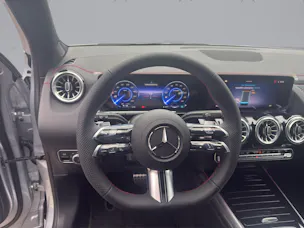 Mercedes-Benz EQA 300 AMG Line 4matic