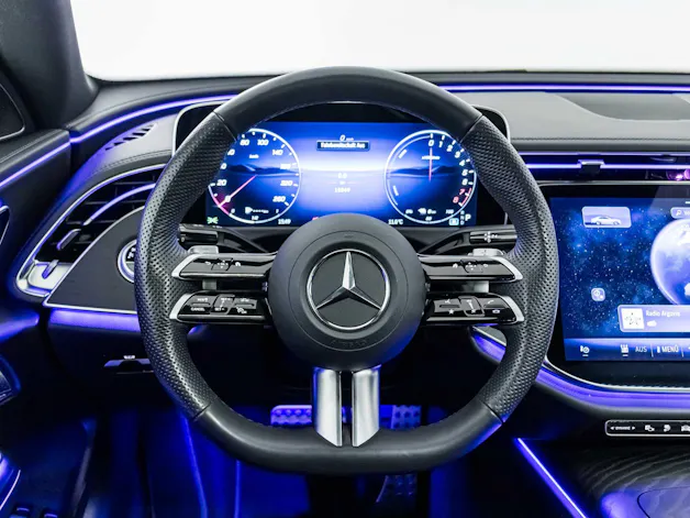 Mercedes-Benz E 300 e 4MATIC