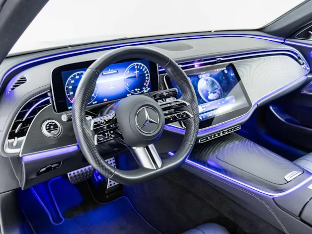 Mercedes-Benz E 300 e 4MATIC