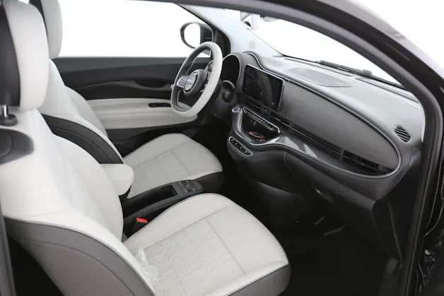 Fiat 500 1.0 Hybrid La Prima