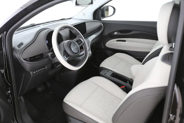 Fiat 500 1.0 Hybrid La Prima