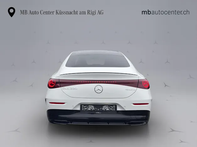 Mercedes-Benz CLA 220 AMG Line