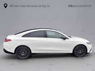 Mercedes-Benz CLA 220 AMG Line