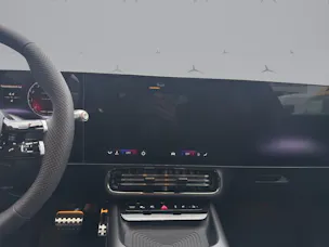Mercedes-Benz CLA 220 AMG Line