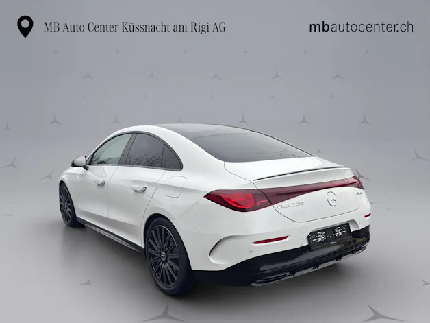 Mercedes-Benz CLA 220 AMG Line
