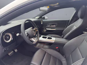 Mercedes-Benz CLA 220 AMG Line