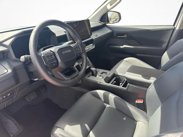 Toyota Hilux Double Cab.-Pick-up 59KWh Style