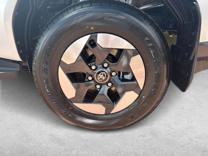 Fahrzeugbild TOYOTA HI-LUX