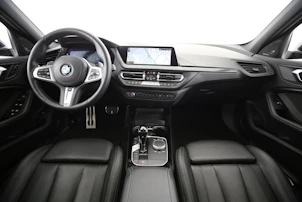 image du véhicule BMW 120i