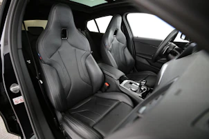 image du véhicule BMW 120i