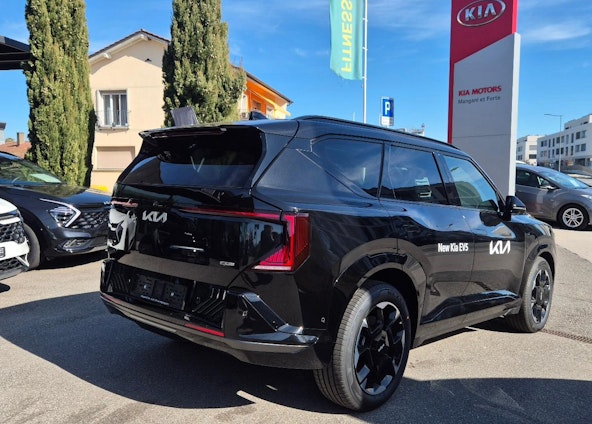 immagine del veicolo 2 immagine del veicolo 2