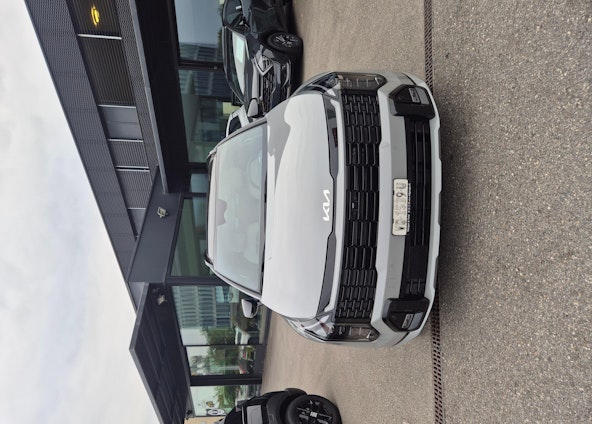 immagine del veicolo 5 immagine del veicolo 5