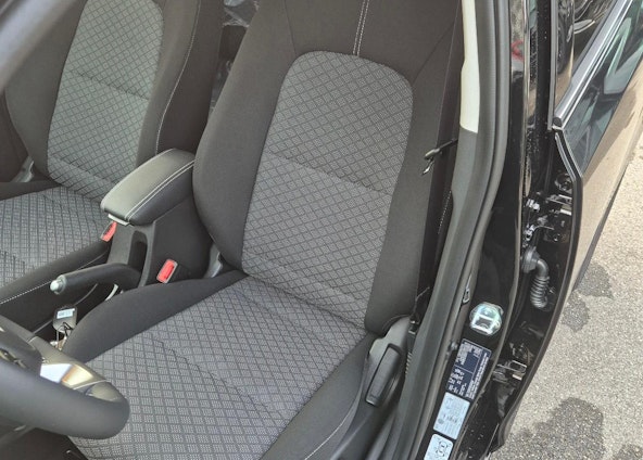 Fahrzeugbild 9 Fahrzeugbild 9