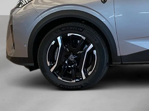 Peugeot 3008 Plug-in Hybrid 225 e-DCS7 GT