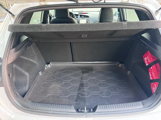 Kia Cee'd 1.6 GDi Turbo GT