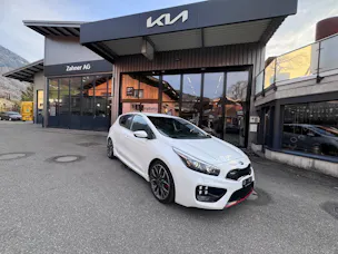 Kia Cee'd 1.6 GDi Turbo GT
